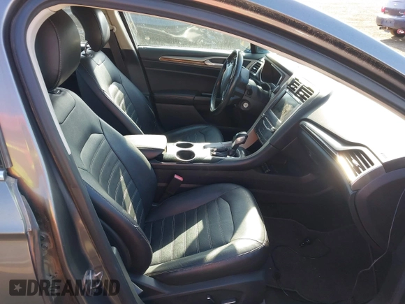 2013 Ford Fusion SE Hybrid with VIN 3FA6P0LU6DR326269, listed as a IAAI auction lot 41999417 with 277,891 mi miles. Bid and sale history available at carsss.com. Image 5.