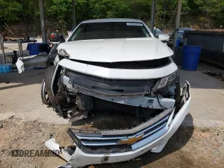 2018 Chevrolet Impala LT with VIN 1G1105SA8JU135527, listed as a Copart auction lot 54045715 with 214,599 mi miles and Clean Title. Bid and sale history available at DreamBid. Image 5.