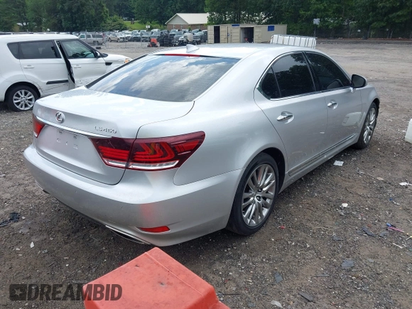 2016 Lexus LS 460 with VIN JTHBL5EF4G5141644, listed as a IAAI auction lot 42423190 with 96,332 mi miles and . Bid and sale history available at DreamBid. Image 4.