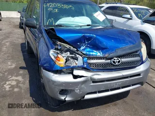 2005 Toyota RAV4 with VIN JTEGD20V350094758, listed as a IAAI auction lot 42033815 with 205,175 mi miles. Bid and sale history available at carsss.com. Image 6.