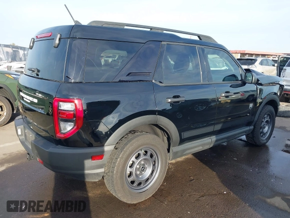 2023 Ford Bronco Sport Big Bend z VIN 3FMCR9B63PRE15764, wystawiony jako IAAI lot #41597681 z przebiegiem 32 142 mil mil oraz . Historia ofert i sprzedaży dostępna na DreamBid. Obrazek 4.
