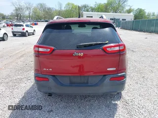 2014 Jeep Cherokee Altitude with VIN 1C4PJMCB7EW185958, listed as a IAAI auction lot 42002583 with 118,256 mi miles and . Bid and sale history available at DreamBid. Image 16.