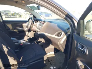 2015 Dodge Journey SXT with VIN 3C4PDCBG4FT552692, listed as a IAAI auction lot 41802910 with 41,204 mi miles. Bid and sale history available at carsss.com. Image 5.