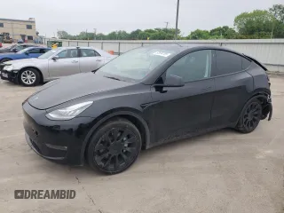 2022 Tesla Model Y Long Range with VIN 7SAYGAEE1NF381491, listed as a Copart auction lot 52694185 with 33,412 mi miles and Salvage Title. Bid and sale history available at DreamBid. Image 1.