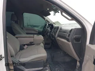 2018 Ford Super Duty F-250 SRW XL with VIN 1FT7W2BT9JEB87422, listed as a IAAI auction lot 41367216 with 162,239 mi miles. Bid and sale history available at carsss.com. Image 5.
