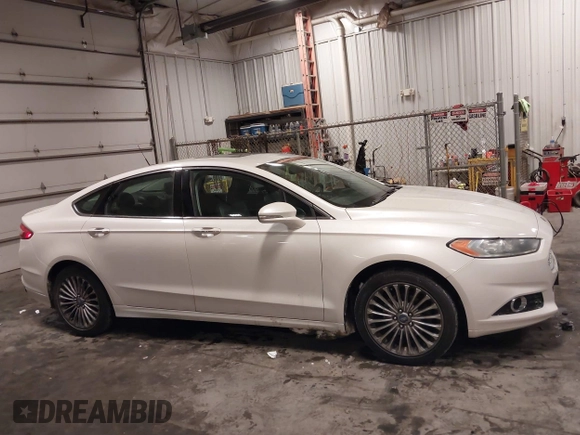 2013 Ford Fusion Titanium with VIN 3FA6P0K96DR123542, listed as a IAAI auction lot 41630275 with 140,698 mi miles. Bid and sale history available at carsss.com. Image 14.