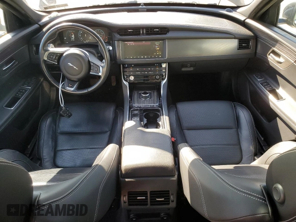 2018 Jaguar XF with VIN SAJBP2FVXJCY65191, listed as a Copart auction lot 78818864 with 60,067 mi miles and Salvage Title. Bid and sale history available at DreamBid. Image 8.