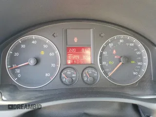 2009 Volkswagen Jetta Sedan SE with VIN 3VWRZ71K39M092542, listed as a Copart auction lot 53070675 with 101,209 mi miles and Salvage Title. Bid and sale history available at carsss.com. Image 9.
