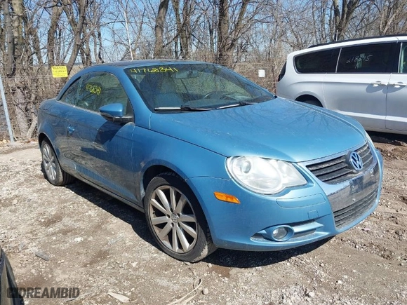 2010 Volkswagen Eos Komfort with VIN WVWBA7AH5AV011180, listed as a IAAI auction lot 41768341 with NaN miles. Bid and sale history available at carsss.com. Image 12.