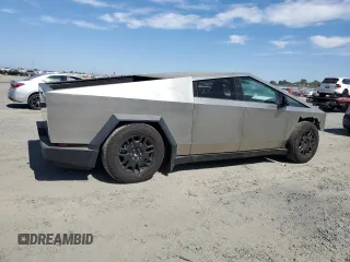 2024 Tesla Cybertruck с VIN 7G2CEHEDXRA010522, выставлен на аукционе Copart как лот 60874185 с пробегом Не указан миль и Списание • Salvage title. История ставок и продаж доступна на DreamBid. Изображение 3.