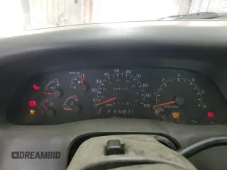 2000 Ford F-250 XL z VIN 1FTNF20L2YEC67228, wystawiony jako Copart lot #58785215 z przebiegiem 232 113 mil mil oraz Szkoda całkowita • Salvage title. Historia ofert i sprzedaży dostępna na DreamBid. Obrazek 9.