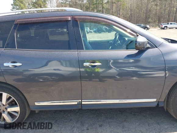 2014 Nissan Pathfinder S with VIN 5N1AR2MM3EC603111, listed as a IAAI auction lot 41815459 with 169,276 mi miles and . Bid and sale history available at DreamBid. Image 13.