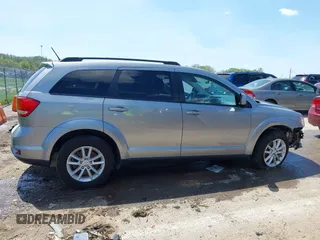 2017 Dodge Journey SXT with VIN 3C4PDCBG3HT531402, listed as a IAAI auction lot 42062374 with 157,625 mi miles and . Bid and sale history available at carsss.com. Image 14.