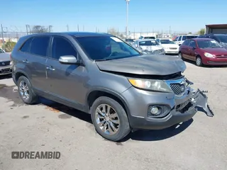 2011 Kia Sorento EX with VIN 5XYKU4A21BG027581, listed as a IAAI auction lot 41818445 with 81,354 mi miles. Bid and sale history available at carsss.com. Image 1.
