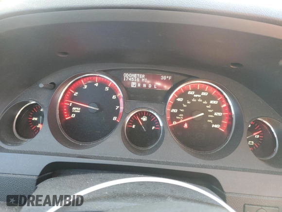 2010 GMC Acadia SLT2 with VIN 1GKLVNED7AJ131269, listed as a Copart auction lot 51303825 with 174,518 mi miles and Salvage Title. Bid and sale history available at DreamBid. Image 9.