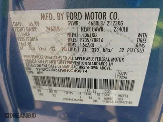 2009 Ford Escape XLT with VIN 1FMCU93G99KC49974, listed as a IAAI auction lot 42098287 with 181,745 mi miles. Bid and sale history available at carsss.com. Image 9.