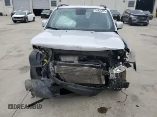 2018 Jeep Renegade Latitude с VIN ZACCJABB7JPH16145, выставлен на аукционе Copart как лот 55935395 с пробегом 102 648 миль миль и Списание • Salvage title. История ставок и продаж доступна на DreamBid. Изображение 5.