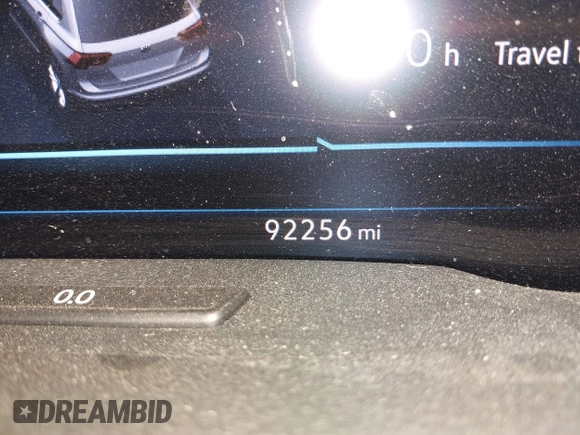2018 Volkswagen Tiguan SEL Premium with VIN 3VV5B7AX5JM004713, listed as a IAAI auction lot 40498843 with 92,256 mi miles and . Bid and sale history available at DreamBid. Image 15.