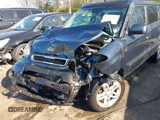 2011 Kia Soul + with VIN KNDJT2A20B7240358, listed as a IAAI auction lot 41890859 with 113,773 mi miles. Bid and sale history available at carsss.com. Image 10.