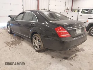2012 Mercedes-Benz S 550 with VIN WDDNG9EB2CA481521, listed as a IAAI auction lot 41488845 with 89,186 mi miles and . Bid and sale history available at DreamBid. Image 3.