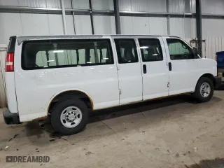 2007 Chevrolet Express Passenger with VIN 1GAHG39U571248683, listed as a Copart auction lot 41487325 with 126,216 mi miles and Salvage Title. Bid and sale history available at carsss.com. Image 3.