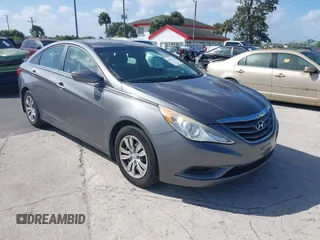 2012 Hyundai Sonata GLS with VIN 5NPEB4AC7CH436500, listed as a IAAI auction lot 40739512 with 133,902 mi miles. Bid and sale history available at carsss.com. Image 1.