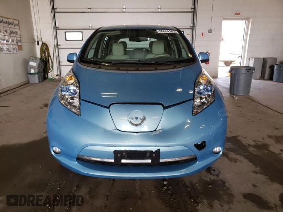 2015 Nissan LEAF SV with VIN 1N4AZ0CPXFC329112, listed as a Copart auction lot 65604163 with 67,558 mi miles. Bid and sale history available at carsss.com. Image 5.