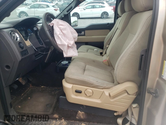 2014 Ford F-150 XL with VIN 1FTEX1CM2EFA41398, listed as a Copart auction lot 58332005 with 131,917 mi miles and Salvage title. Bid and sale history available at DreamBid. Image 7.