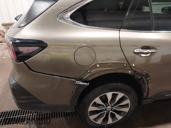 2024 Subaru Outback Touring с VIN 4S4BTAPC1R3153841, выставлен на аукционе IAAI как лот 41620231 с пробегом 20 440 миль миль и . История ставок и продаж доступна на DreamBid. Изображение 14.