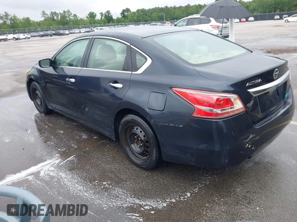 2013 Nissan Altima SL z VIN 1N4AL3AP3DC110012, wystawiony jako IAAI lot #42368802 z przebiegiem 296 774 mil mil oraz . Historia ofert i sprzedaży dostępna na DreamBid. Obrazek 3.