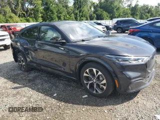 2022 Ford Mustang Mach-E Premium with VIN 3FMTK3SU1NMA57087, listed as a Copart auction lot 61045105 with 31,319 mi miles and Salvage title. Bid and sale history available at DreamBid. Image 4.