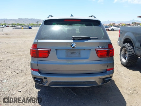 2013 BMW X5 xDrive50i with VIN 5UXZV8C56D0C15064, listed as a IAAI auction lot 42179213 with Not provided miles and . Bid and sale history available at DreamBid. Image 15.