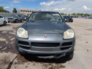 2004 Porsche Cayenne S z VIN WP1AB29P04LA72930, wystawiony jako Copart lot #56658615 z przebiegiem 143 527 mil mil oraz Szkoda całkowita • Salvage title. Historia ofert i sprzedaży dostępna na DreamBid. Obrazek 5.