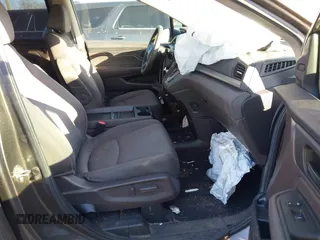 2019 Honda Odyssey EX with VIN 5FNRL6H50KB097321, listed as a IAAI auction lot 40964249 with 163,922 mi miles and . Bid and sale history available at DreamBid. Image 5.