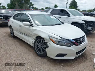 2018 Nissan Altima SV with VIN 1N4AL3AP7JC276268, listed as a IAAI auction lot 42166837 with 95,158 mi miles and . Bid and sale history available at carsss.com. Image 1.