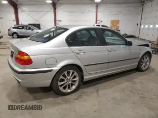 2004 BMW 3 Series 330xi with VIN WBAEW534X4PN31961, listed as a Copart auction lot 86862924 with 139,563 mi miles and Salvage Title. Bid and sale history available at carsss.com. Image 3.