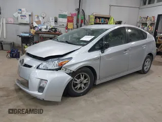 2011 Toyota Prius I with VIN JTDKN3DUXB5339914, listed as a IAAI auction lot 42060694 with 207,481 mi miles. Bid and sale history available at carsss.com. Image 2.