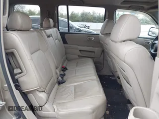 2009 Honda Pilot EX-L with VIN 5FNYF48569B002035, listed as a IAAI auction lot 41838347 with 198,849 mi miles. Bid and sale history available at carsss.com. Image 8.