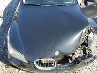 2007 BMW 5 Series 550i z VIN WBANB53597CP04921, wystawiony jako Copart lot #48663795 z przebiegiem 171 969 mil mil oraz Szkoda całkowita • Salvage title. Historia ofert i sprzedaży dostępna na DreamBid. Obrazek 13.