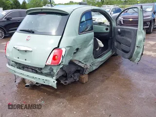 2015 FIAT 500 Sport z VIN 3C3CFFBR5FT663509, wystawiony jako IAAI lot #42117175 z przebiegiem 81 358 mil mil oraz . Historia ofert i sprzedaży dostępna na DreamBid. Obrazek 4.