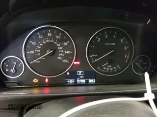 2014 BMW 3 Series 320i xDrive with VIN WBA3C3C57EPV90156, listed as a Copart auction lot 47318215 with 127,596 mi miles and Salvage Title. Bid and sale history available at carsss.com. Image 9.