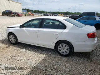 2013 Volkswagen Jetta SE with VIN 3VWDP7AJ7DM418763, listed as a Copart auction lot 56420575 with 130,301 mi miles and Salvage title. Bid and sale history available at DreamBid. Image 2.