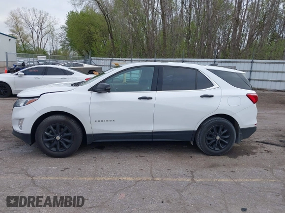 2019 Chevrolet Equinox LT z VIN 2GNAXUEV7K6118561, wystawiony jako IAAI lot #42177676 z przebiegiem 112 266 mil mil oraz . Historia ofert i sprzedaży dostępna na DreamBid. Obrazek 14.
