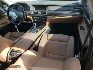 2013 BMW 7 Series 740Li with VIN WBAYE4C58DD137041, listed as a Copart auction lot 42958295 with 209,290 mi miles and Salvage Title. Bid and sale history available at carsss.com. Image 8.