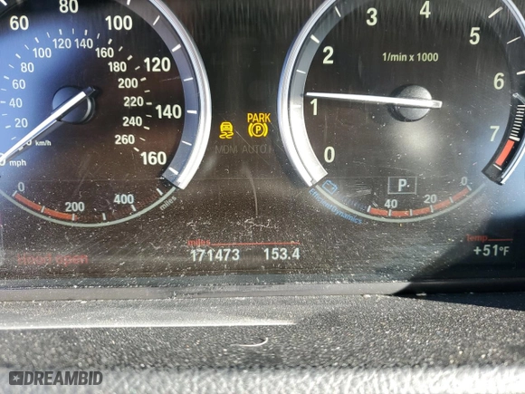 2014 BMW 5 Series Gran Turismo 535i xDrive with VIN WBA5M4C50ED183924, listed as a Copart auction lot 73438384 with 171,473 mi miles and Salvage Title. Bid and sale history available at carsss.com. Image 9.
