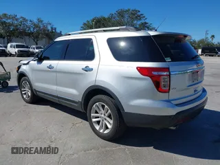 2014 Ford Explorer XLT with VIN 1FM5K7D98EGB66763, listed as a IAAI auction lot 40933042 with 126,929 mi miles and . Bid and sale history available at DreamBid. Image 3.