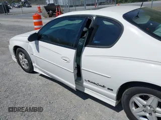2002 Chevrolet Monte Carlo SS with VIN 2G1WX15K629204602, listed as a IAAI auction lot 42054502 with 163,287 mi miles. Bid and sale history available at carsss.com. Image 17.