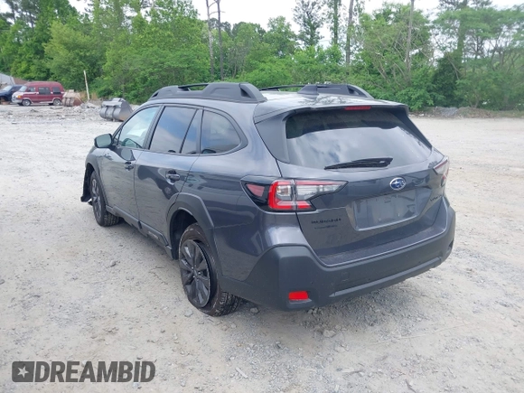 2025 Subaru Outback Onyx z VIN 4S4BTALC2S3182941, wystawiony jako IAAI lot #42150584 z przebiegiem Nie podano mil oraz . Historia ofert i sprzedaży dostępna na DreamBid. Obrazek 3.