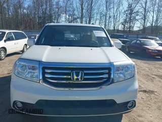2015 Honda Pilot Touring with VIN 5FNYF3H97FB023842, listed as a IAAI auction lot 41673881 with 106,110 mi miles. Bid and sale history available at carsss.com. Image 12.