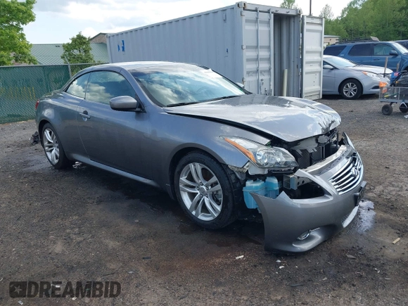 2011 Infiniti G37 with VIN JN1CV6FE8BM952781, listed as a IAAI auction lot 42144510 with 88,126 mi miles. Bid and sale history available at carsss.com. Image 1.